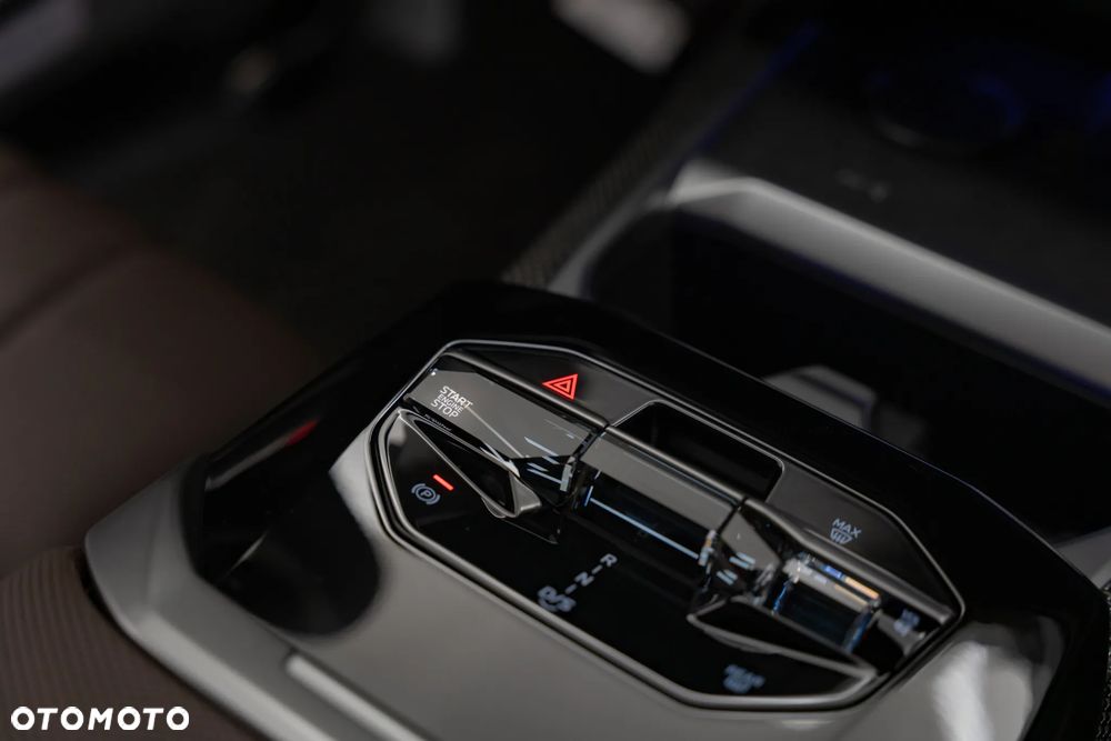 BMW Seria 7 740 xDrive mHEV sport - 38