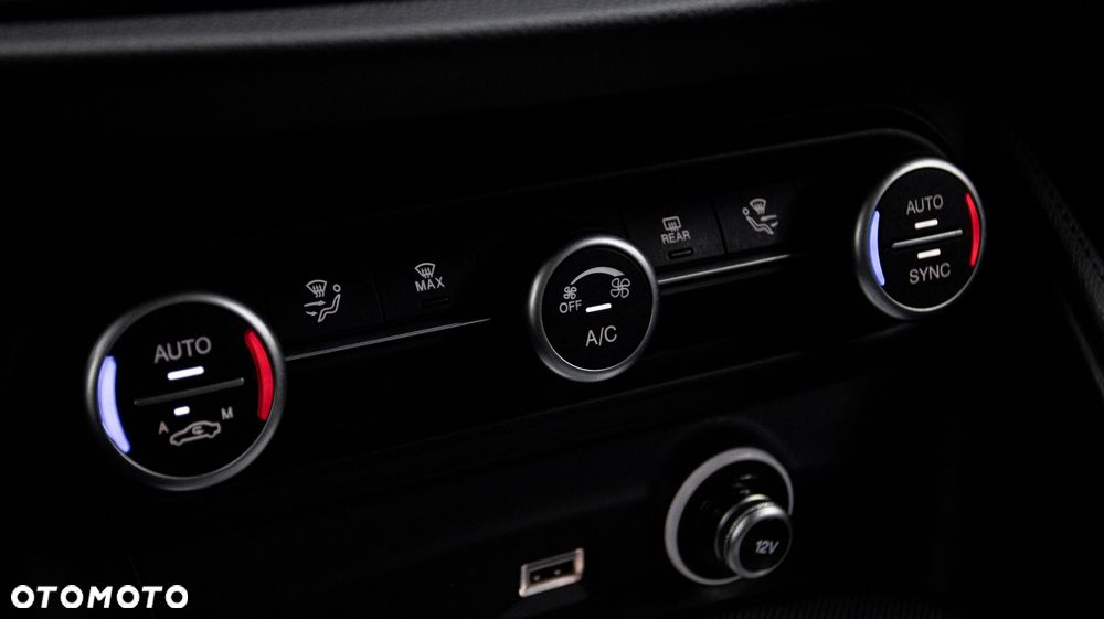 Alfa Romeo Stelvio 2.0 Turbo Sprint Q4 - 25