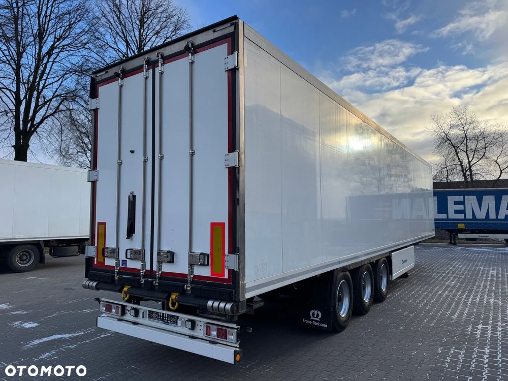 Krone Hakowa, Carrier Vector HE19, Nowe opony!! - 9