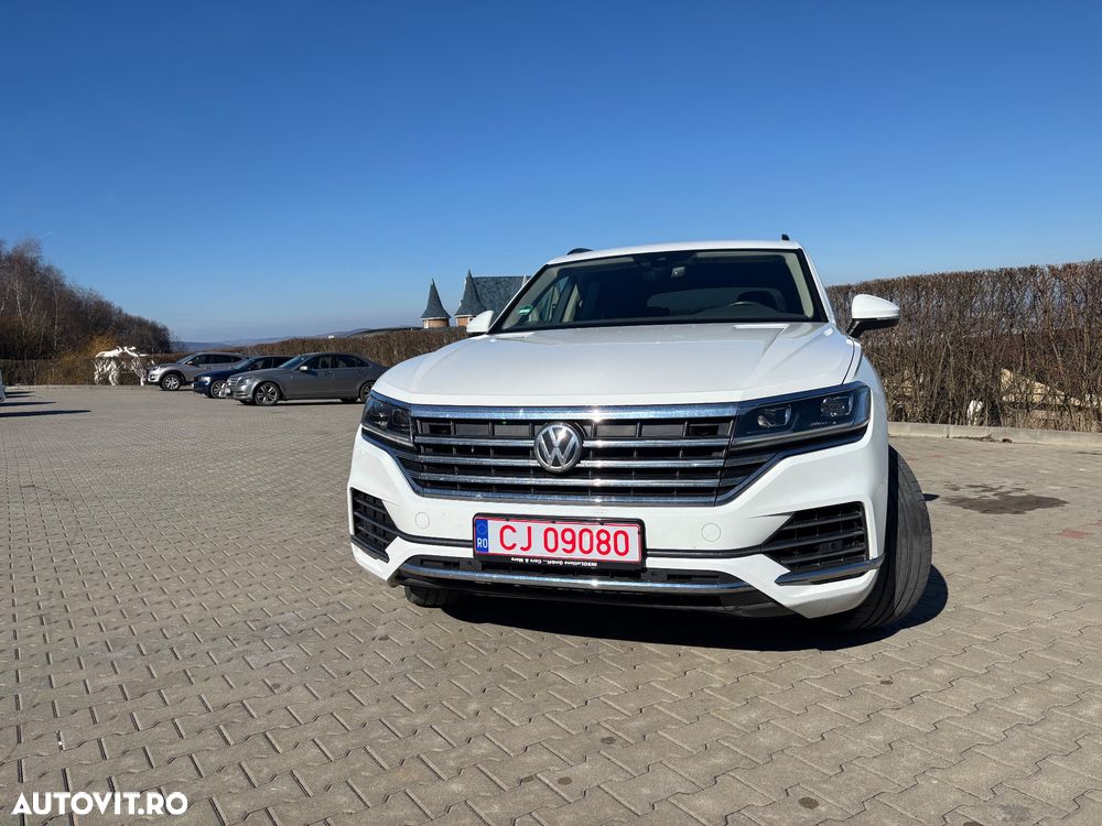 Volkswagen Touareg 3.0 V6 TDI 4Motion DPF Automatik Elegance - 5
