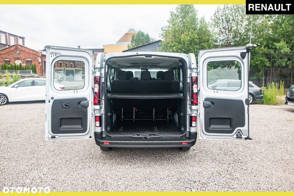 Renault Trafic - 10