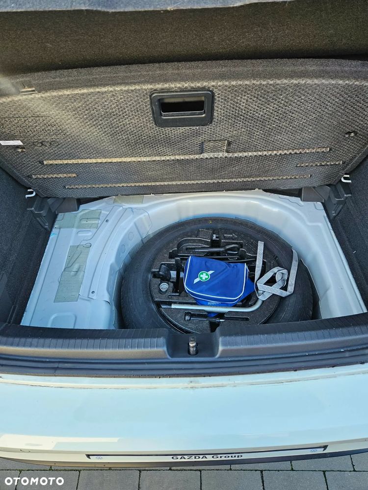 Volkswagen Polo 1.0 TSI Special Edition - 10