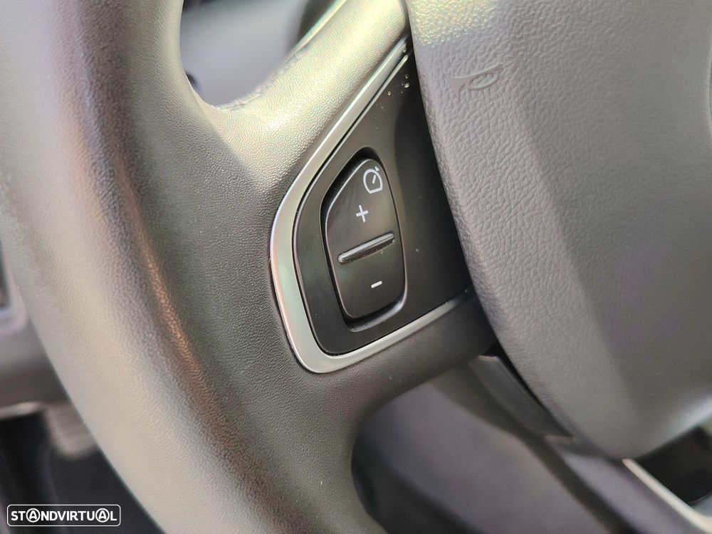 Renault Clio 0.9 TCe Limited Edition - 11