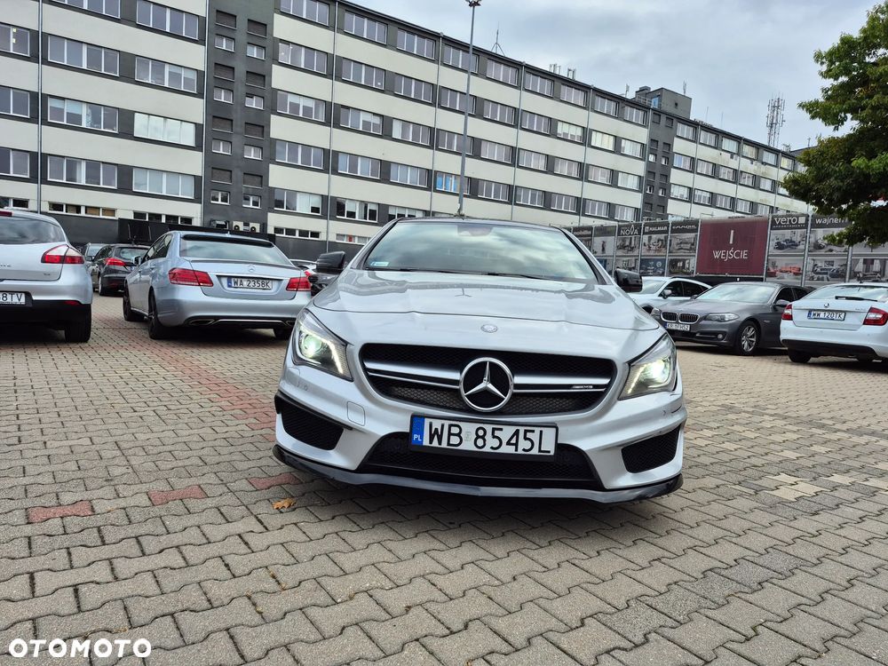 Mercedes-Benz CLA AMG 45 4-Matic - 9