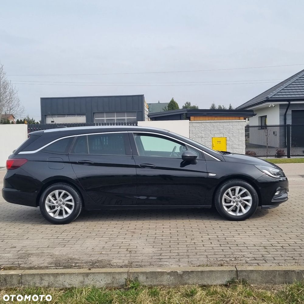 Opel Astra - 4