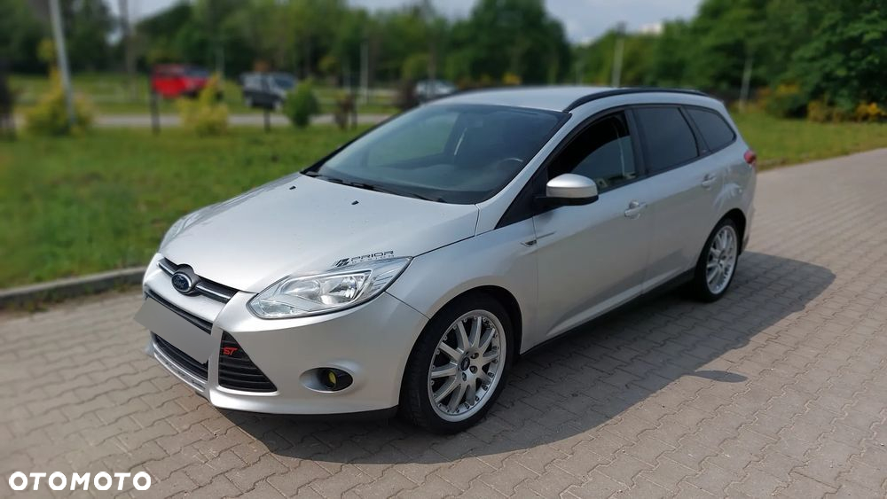 Ford Focus Turnier 1.6 TDCi DPF Titanium - 20