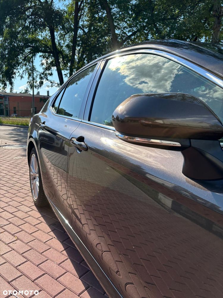 Toyota Camry 2.5 Hybrid Executive CVT - 15