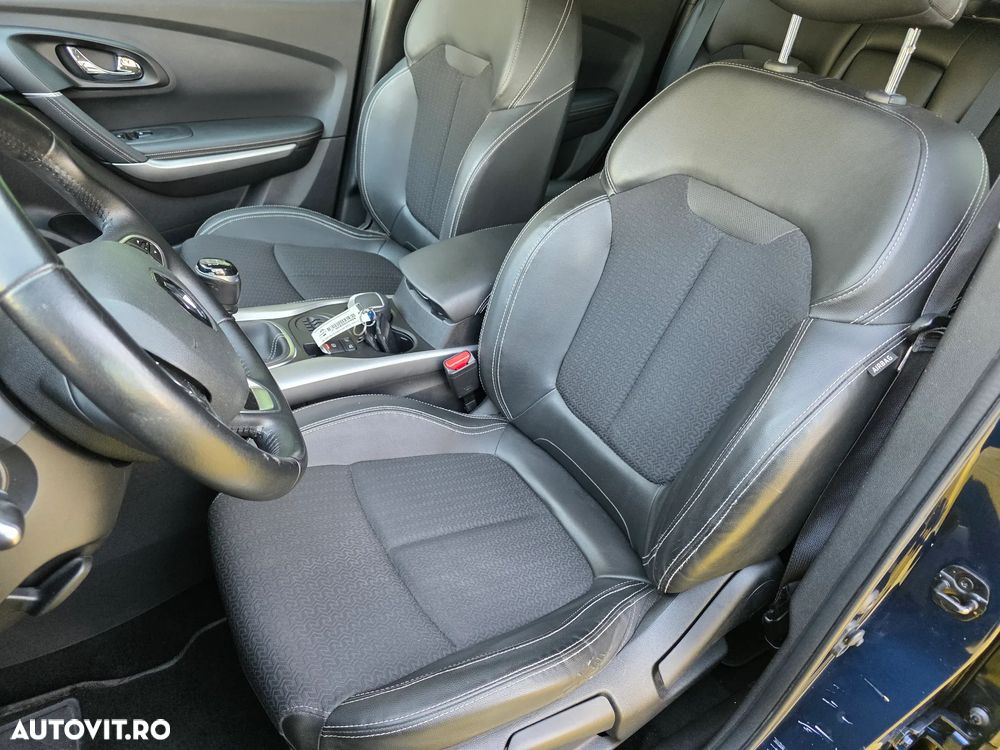 Renault Kadjar Energy dCi 130 Bose Edition - 11