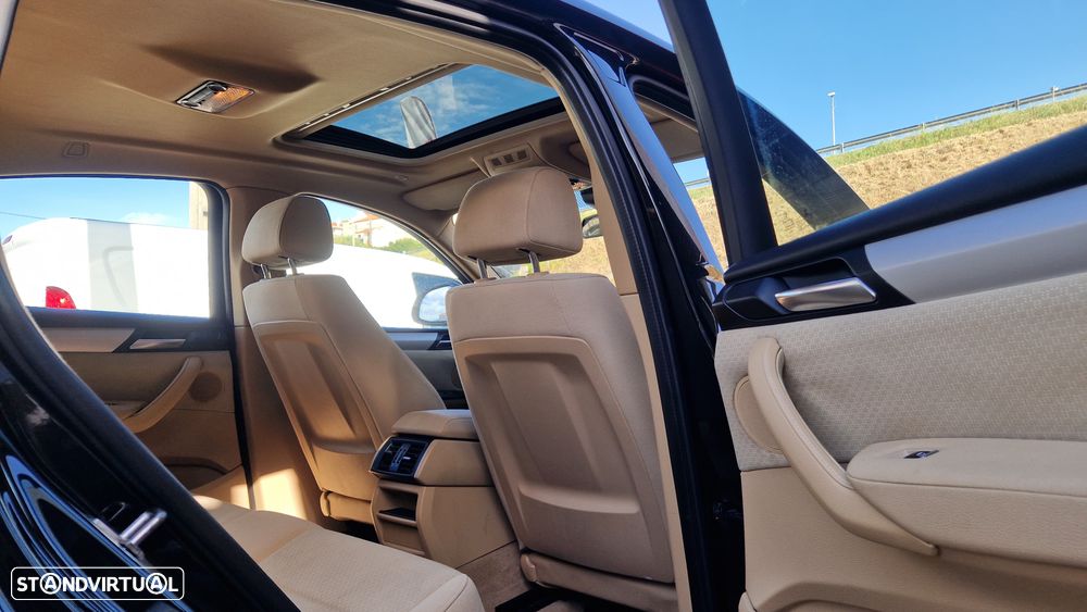 BMW X4 20 d xDrive XLine - 25