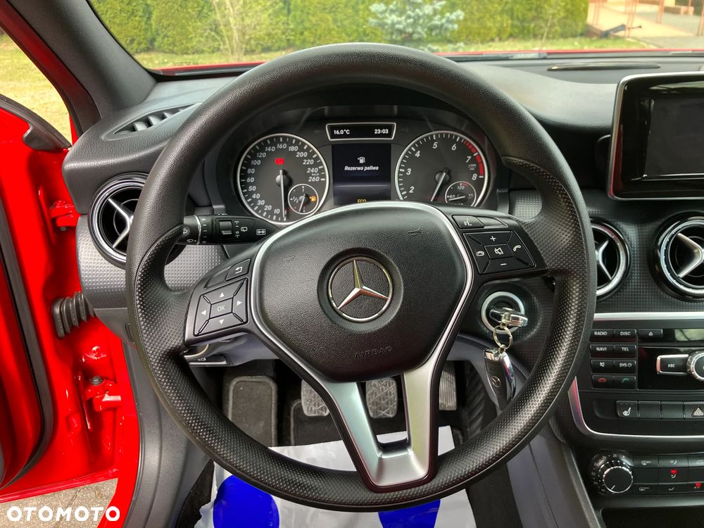 Mercedes-Benz Klasa A 180 Urban - 28