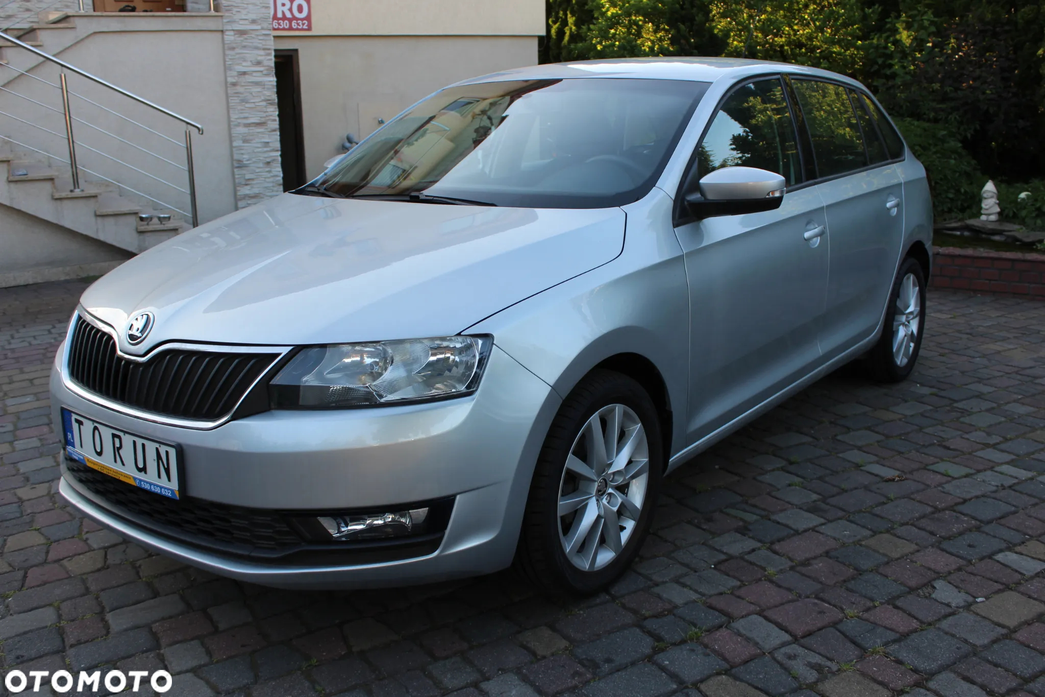 Skoda RAPID 1.0 TSI Active - 2