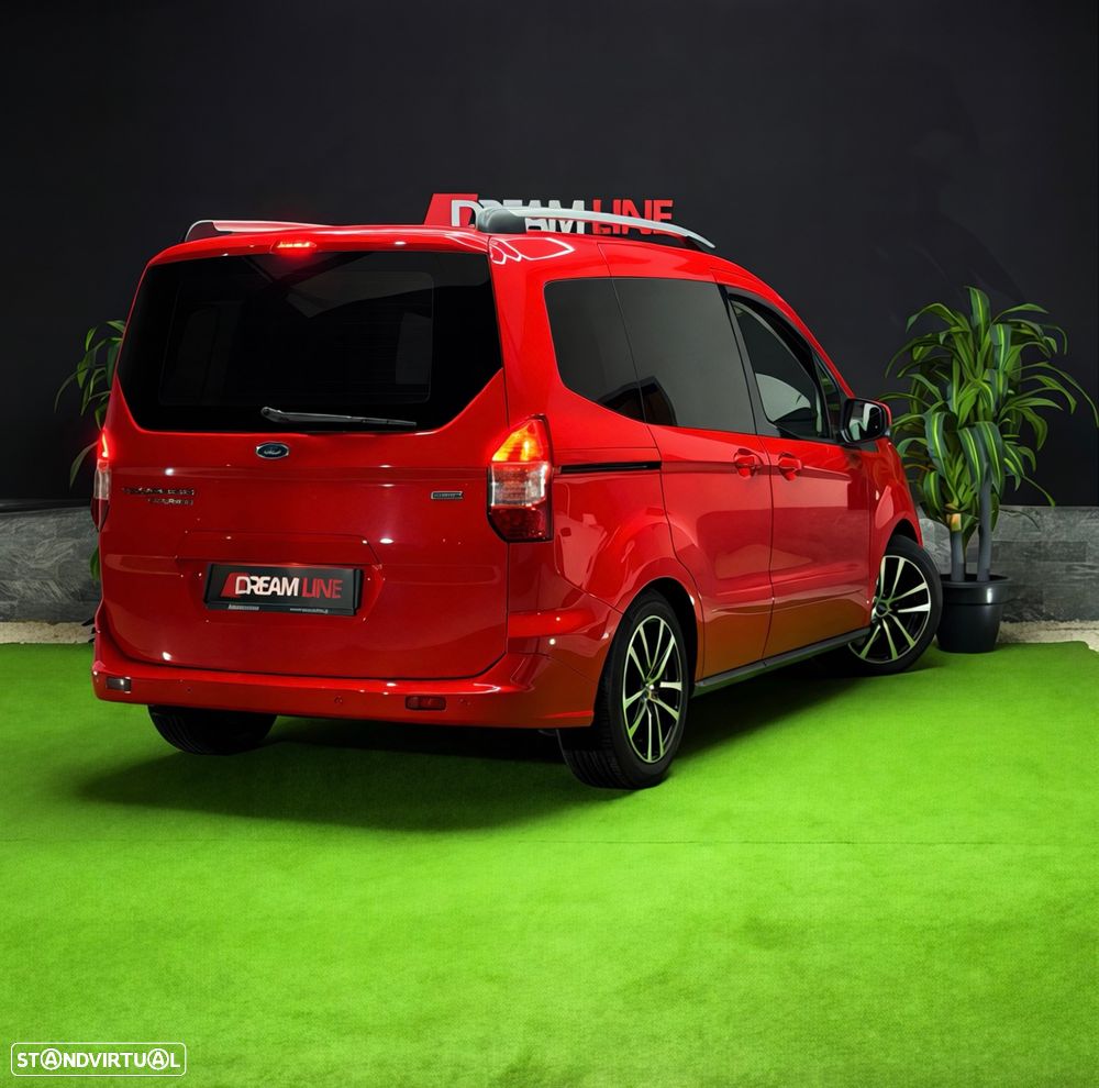 Ford Tourneo Courier 1.0 EcoBoost Titanium - 14