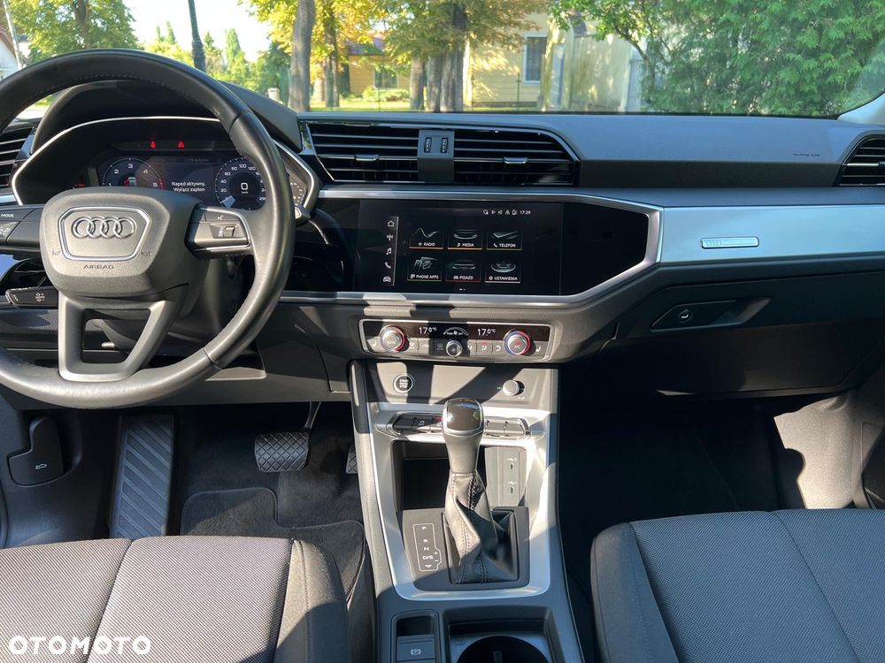 Audi Q3 35 TDI S tronic - 12