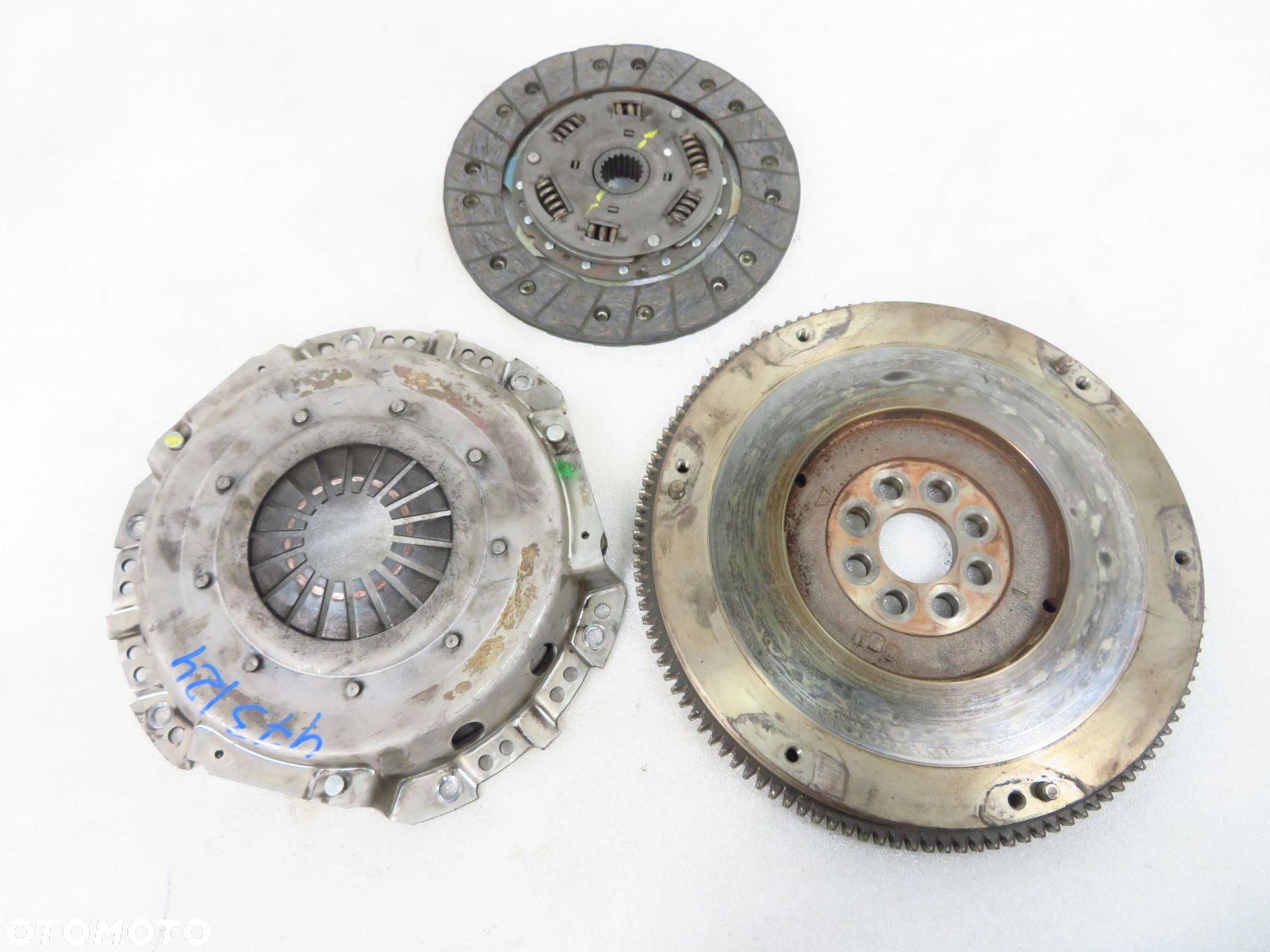 KOŁO ZAMACHOWE SPRZEGŁO TOYOTA AVENSIS I T22 2.0 ST22 323037010 - 1