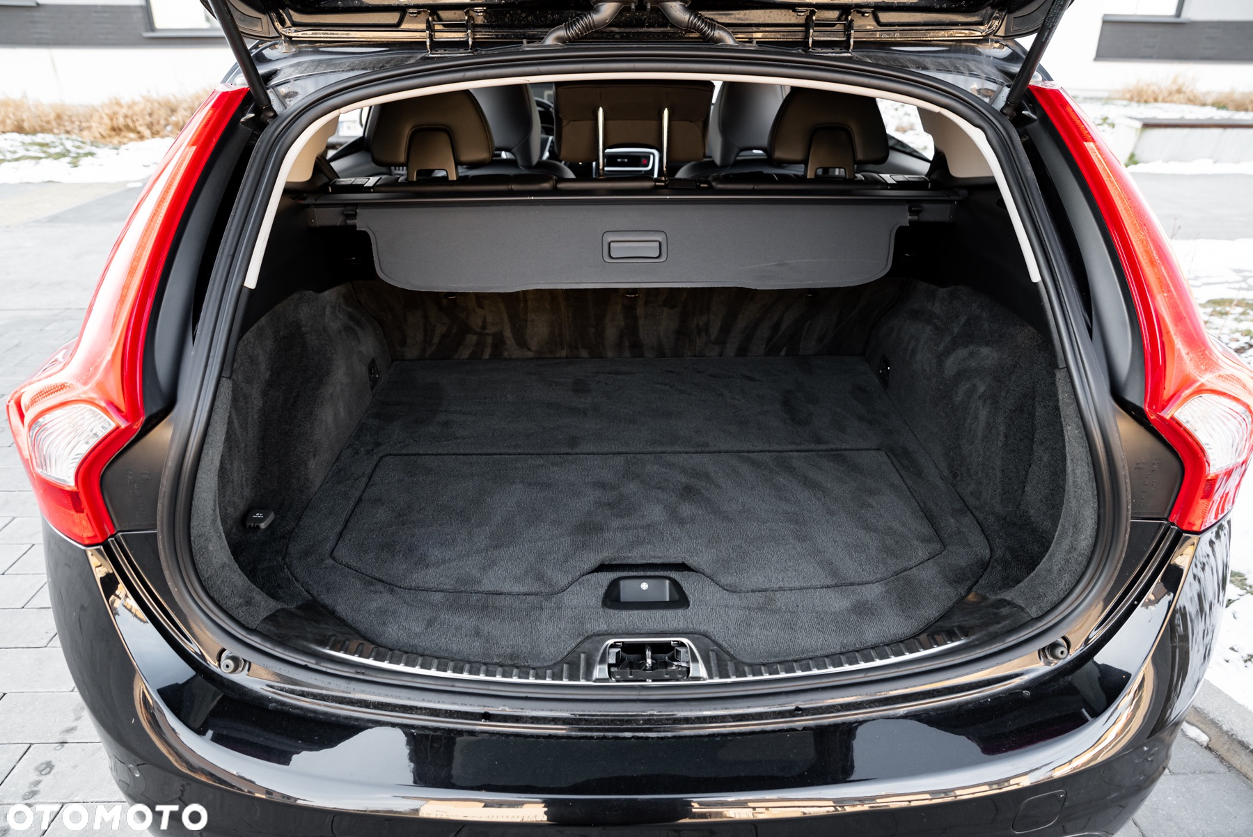 Volvo V60 D4 AWD Geartronic Momentum - 21