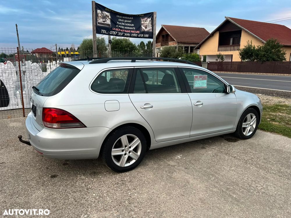 Volkswagen Golf - 12