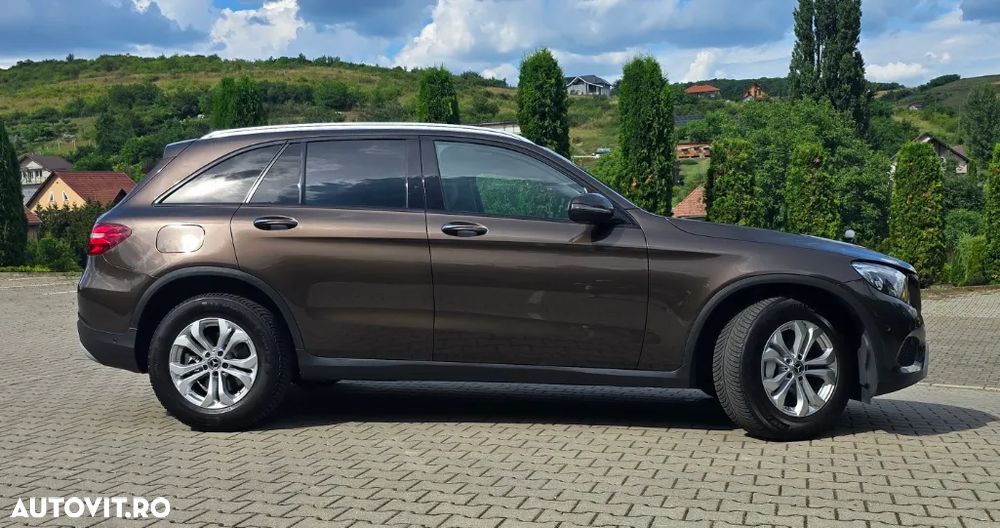 Mercedes-Benz GLC - 6