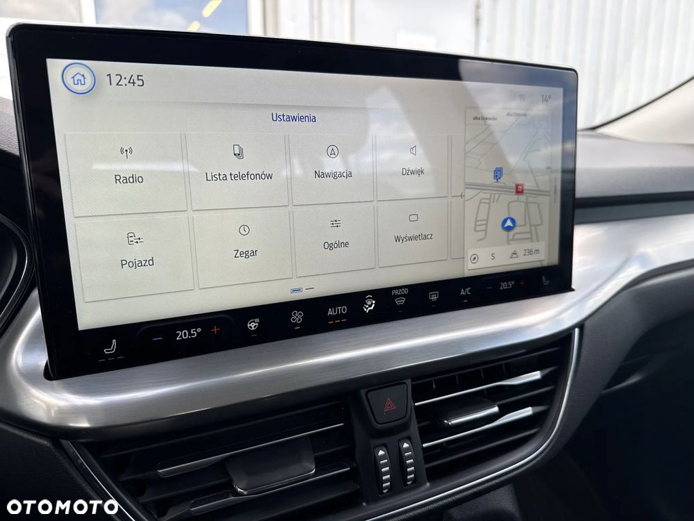 Ford Focus 1.0 EcoBoost Titanium Design - 22