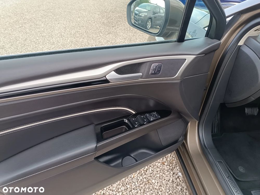 Ford Mondeo 2.0 TDCi STart-Stopp PowerShift-Aut Vignale - 28