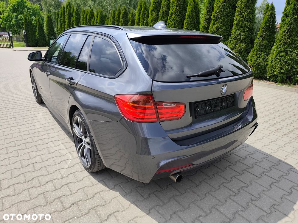BMW Seria 3 320d xDrive Sport Line - 4