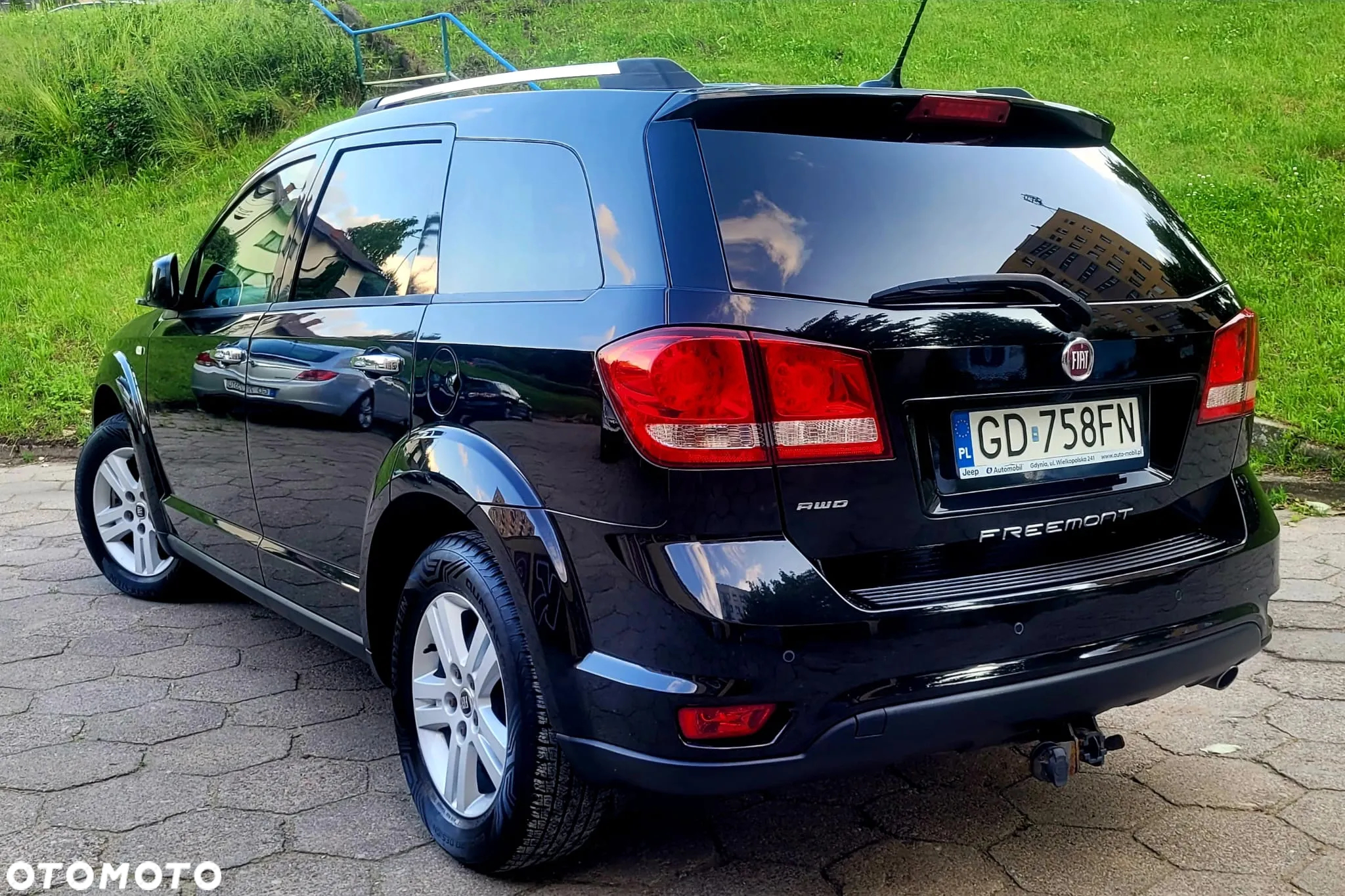 Fiat Freemont 2.0 Multijet Lounge AWD - 4