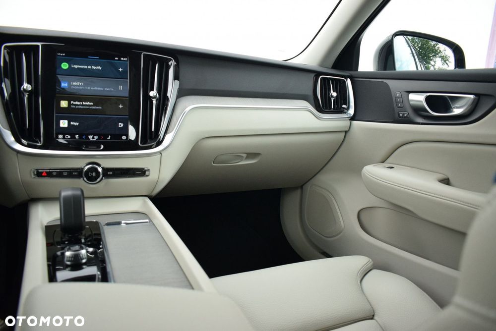 Volvo V60 - 13