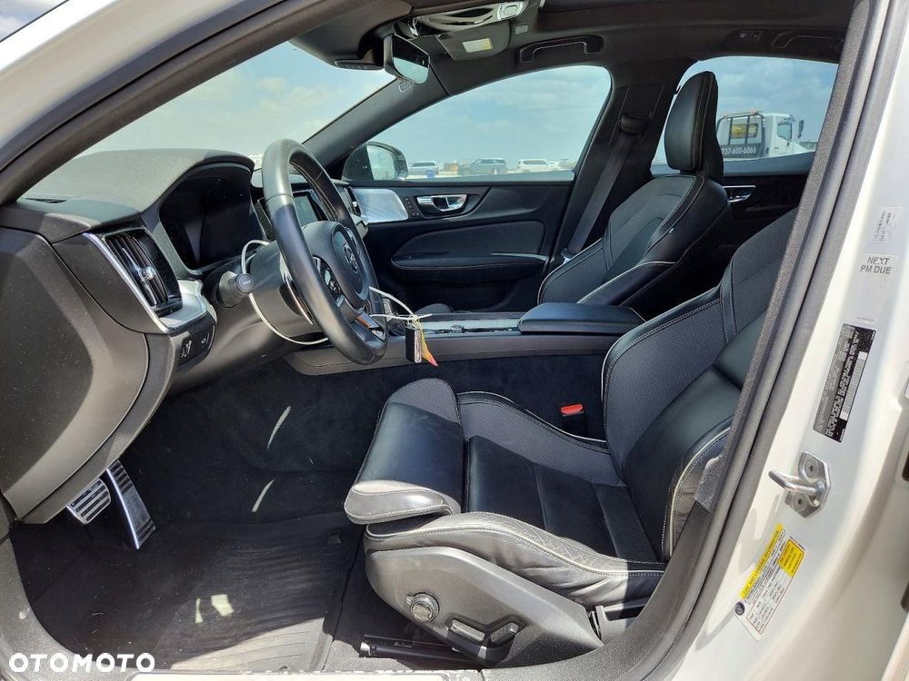 Volvo S60 - 9