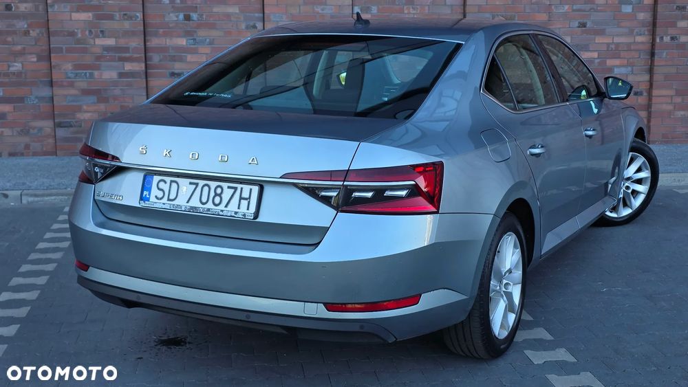 Skoda Superb 1.5 TSI ACT Ambition - 5
