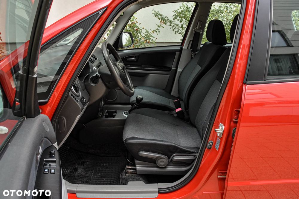 Suzuki SX4 1.5 Streetline 4x2 Classic - 7