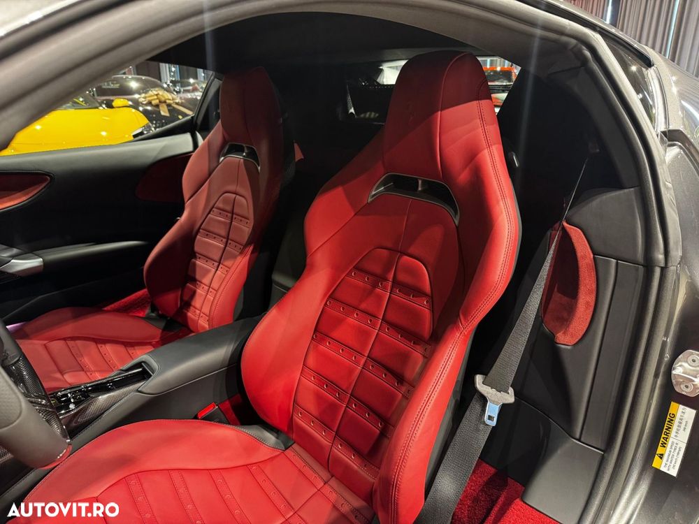 Ferrari SF90 Stradale - 18