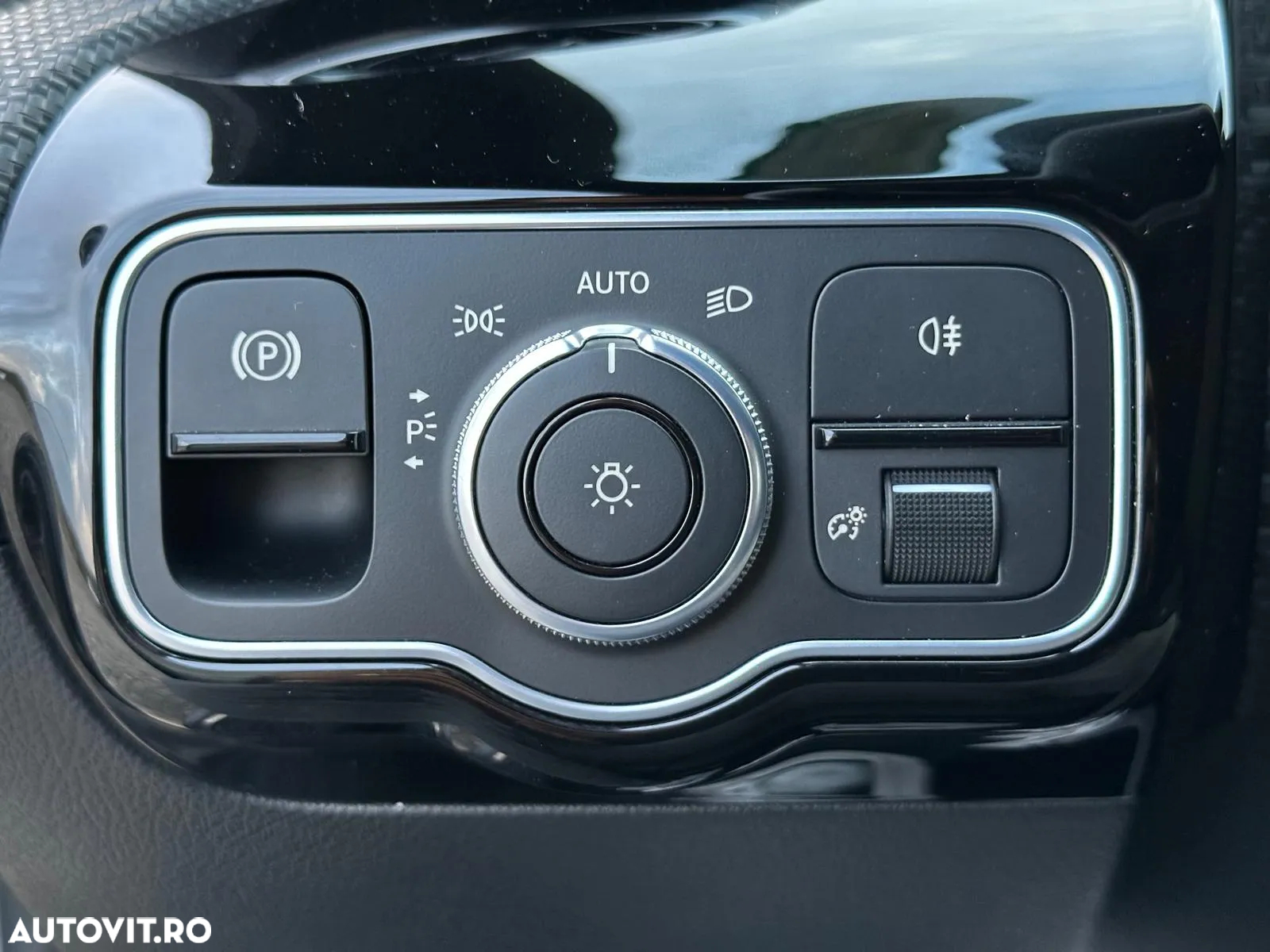 Mercedes-Benz A 180 7G-DCT - 28