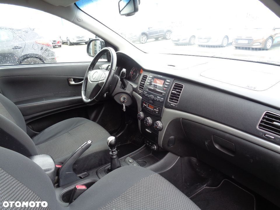 SsangYong/KGM Korando 2.0 e-XDi Quartz 2WD - 9