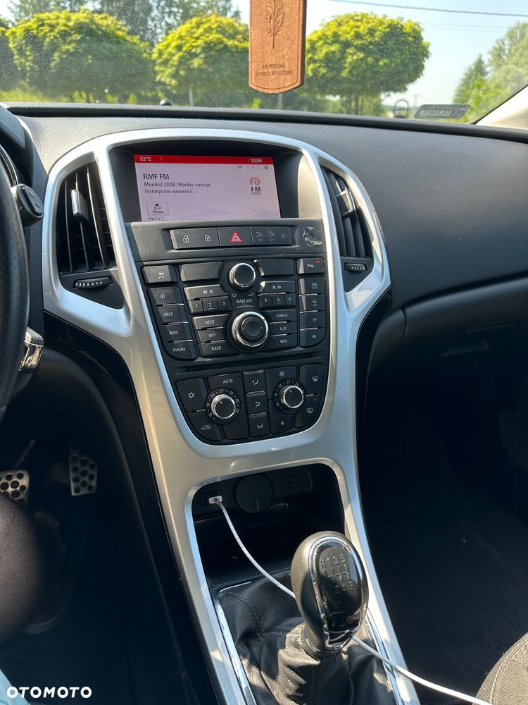 Opel Astra - 11