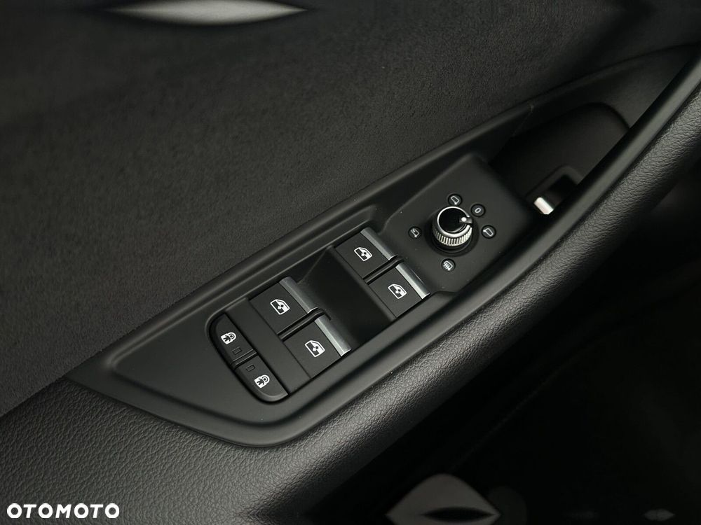 Audi A4 Avant 45 TFSI mHEV Quattro S Line S tronic - 28