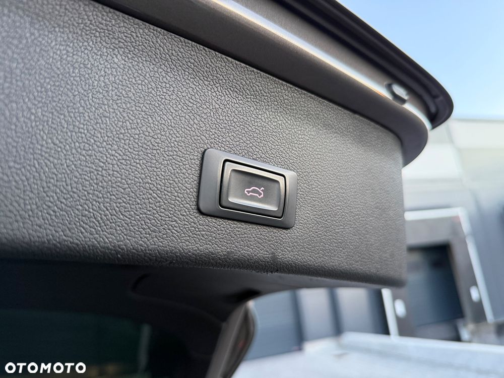 Audi A4 Avant - 19