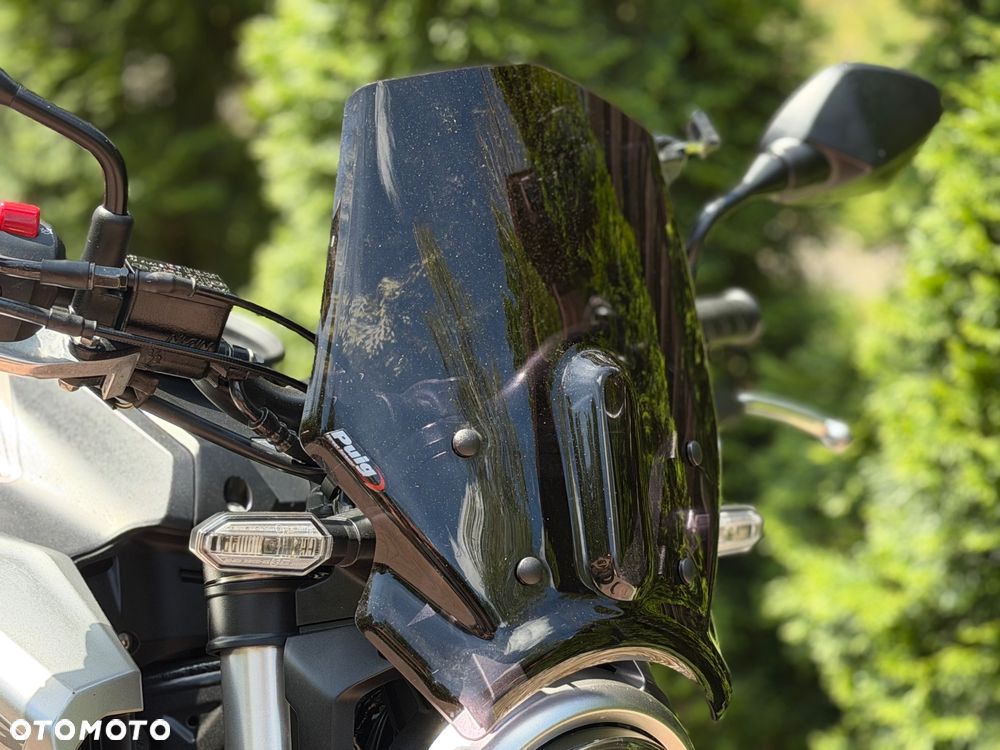 Honda CB - 23