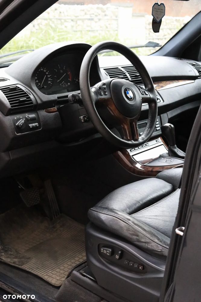 BMW X5 - 2
