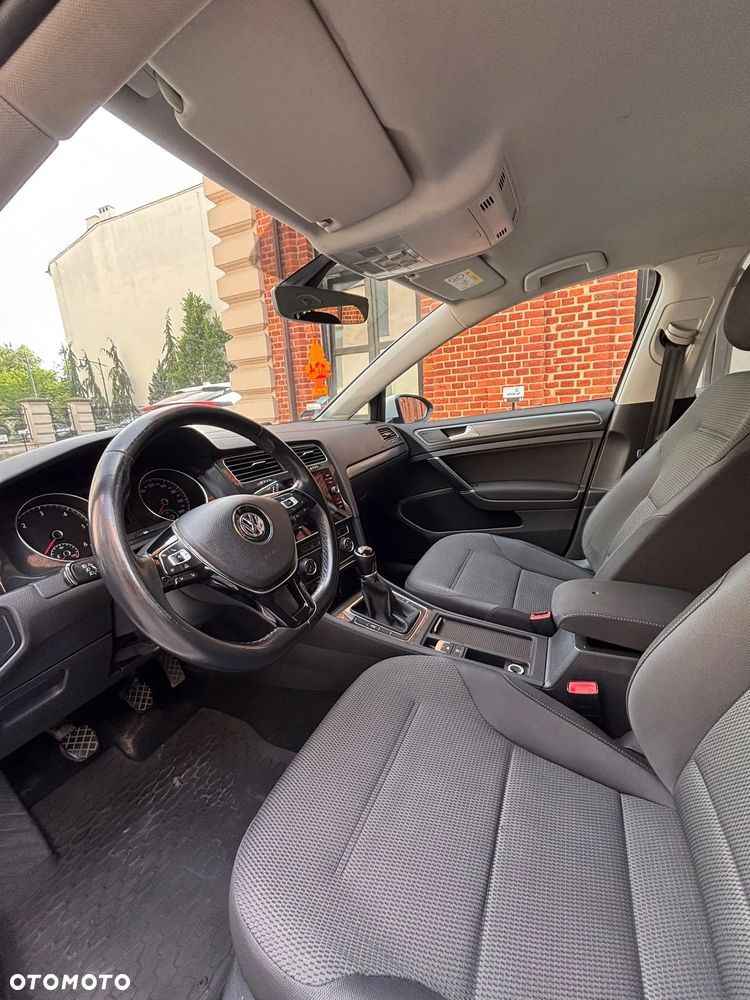 Volkswagen Golf 1.6 TDI BMT Comfortline - 13