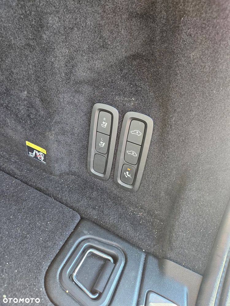 Volvo XC 60 B5 D AWD Geartronic Inscription - 31