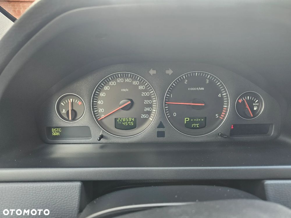 Volvo XC 90 D5 Momentum - 32
