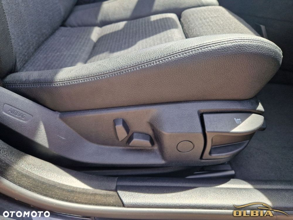 BMW Seria 5 - 31