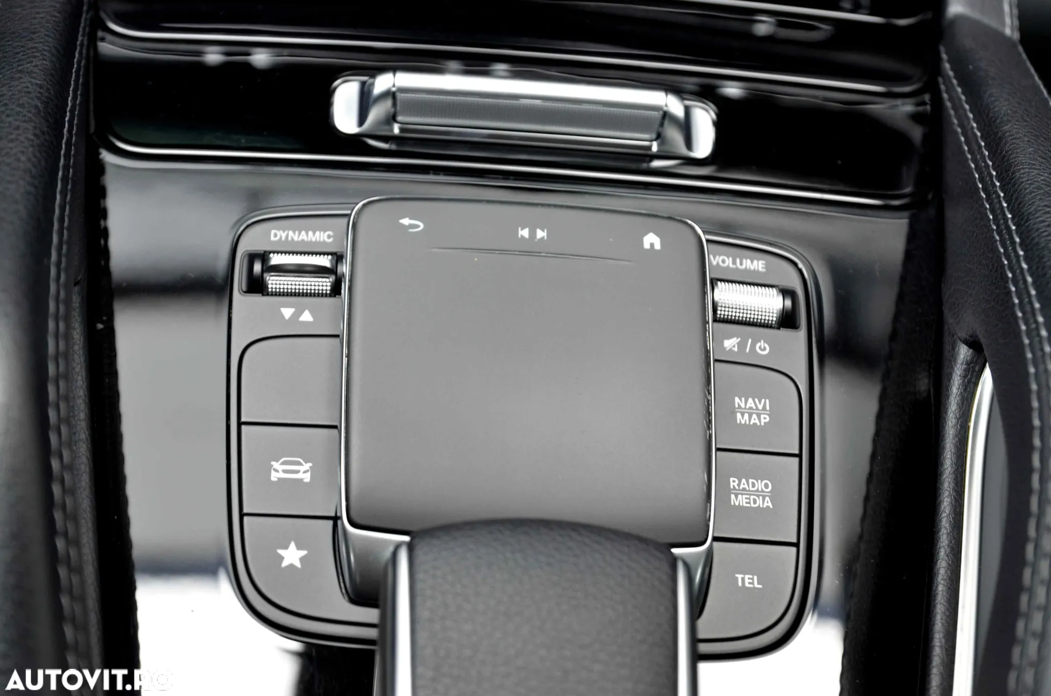Mercedes-Benz GLE 300 d 4Matic 9G-TRONIC - 36