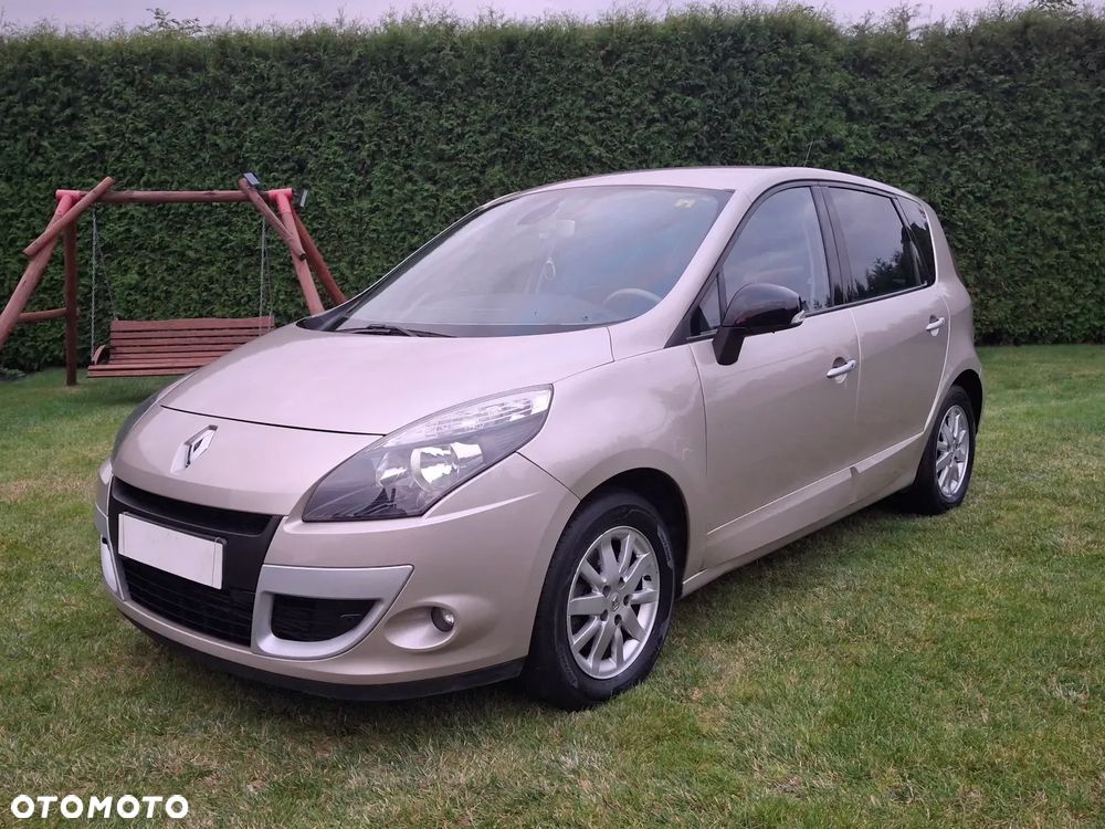 Renault Scenic 1.4 16V TCE Privilege - 1