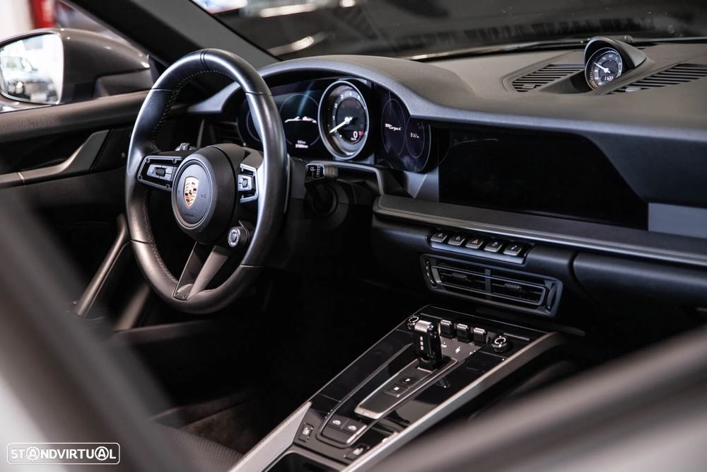 Porsche 911 (992) Targa 4 PDK - 14