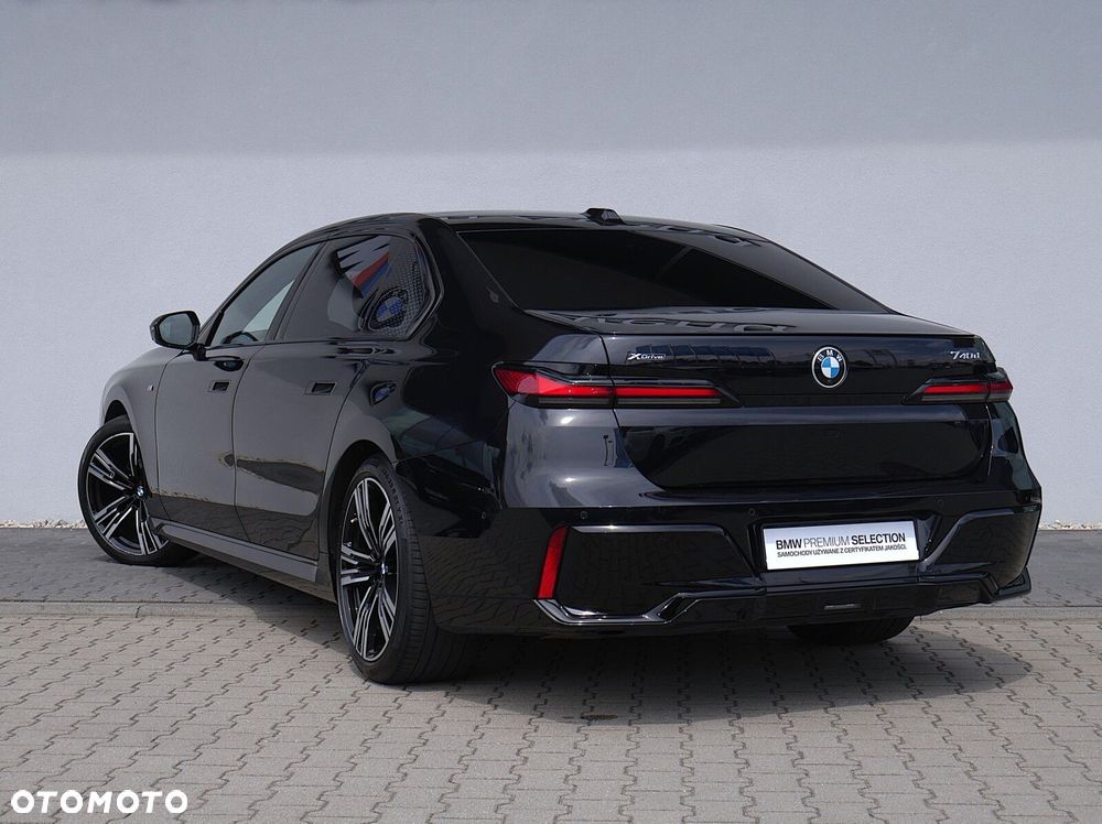 BMW Seria 7 - 4