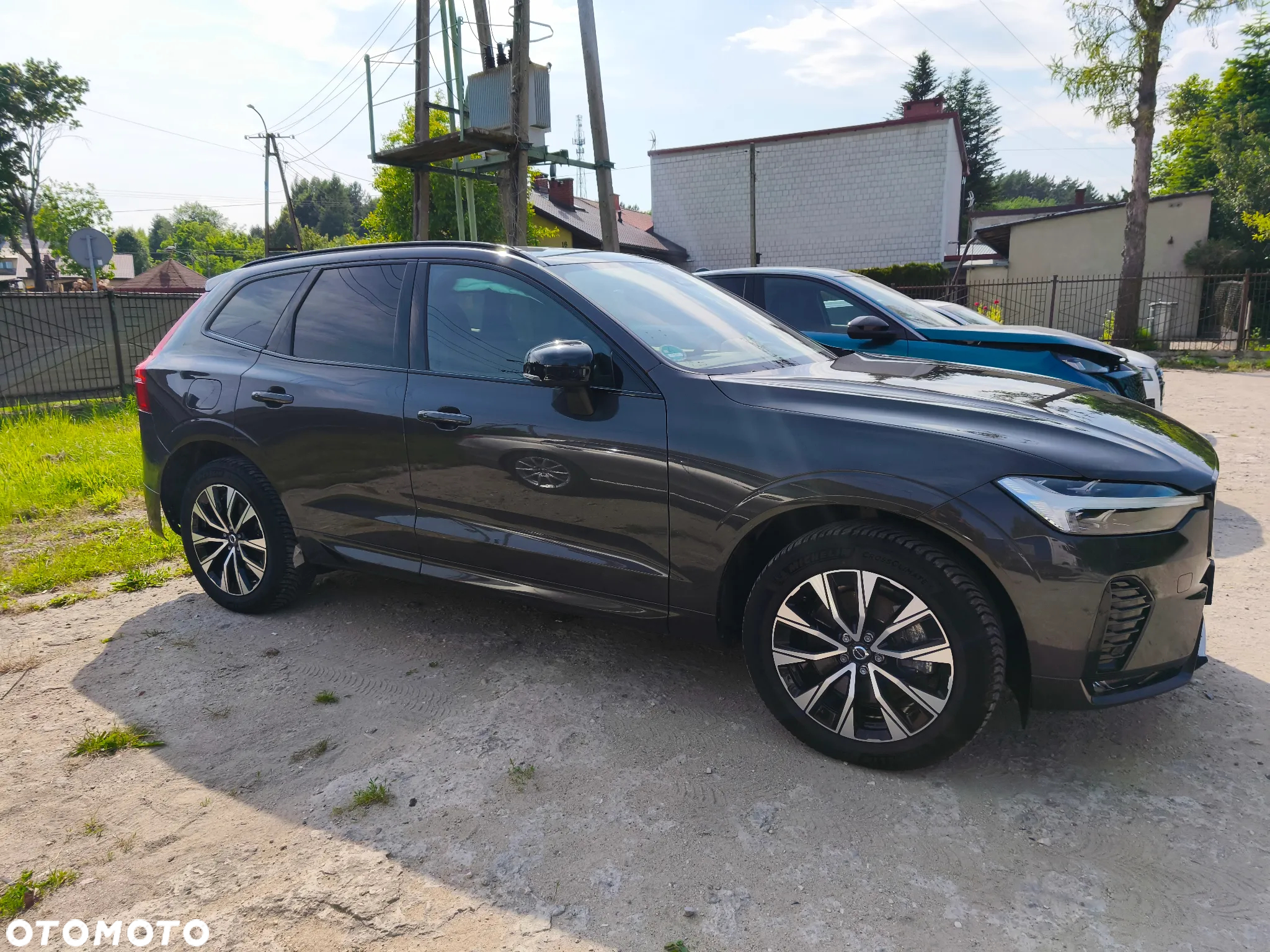Volvo XC 60 B4 D AWD Plus Dark - 9