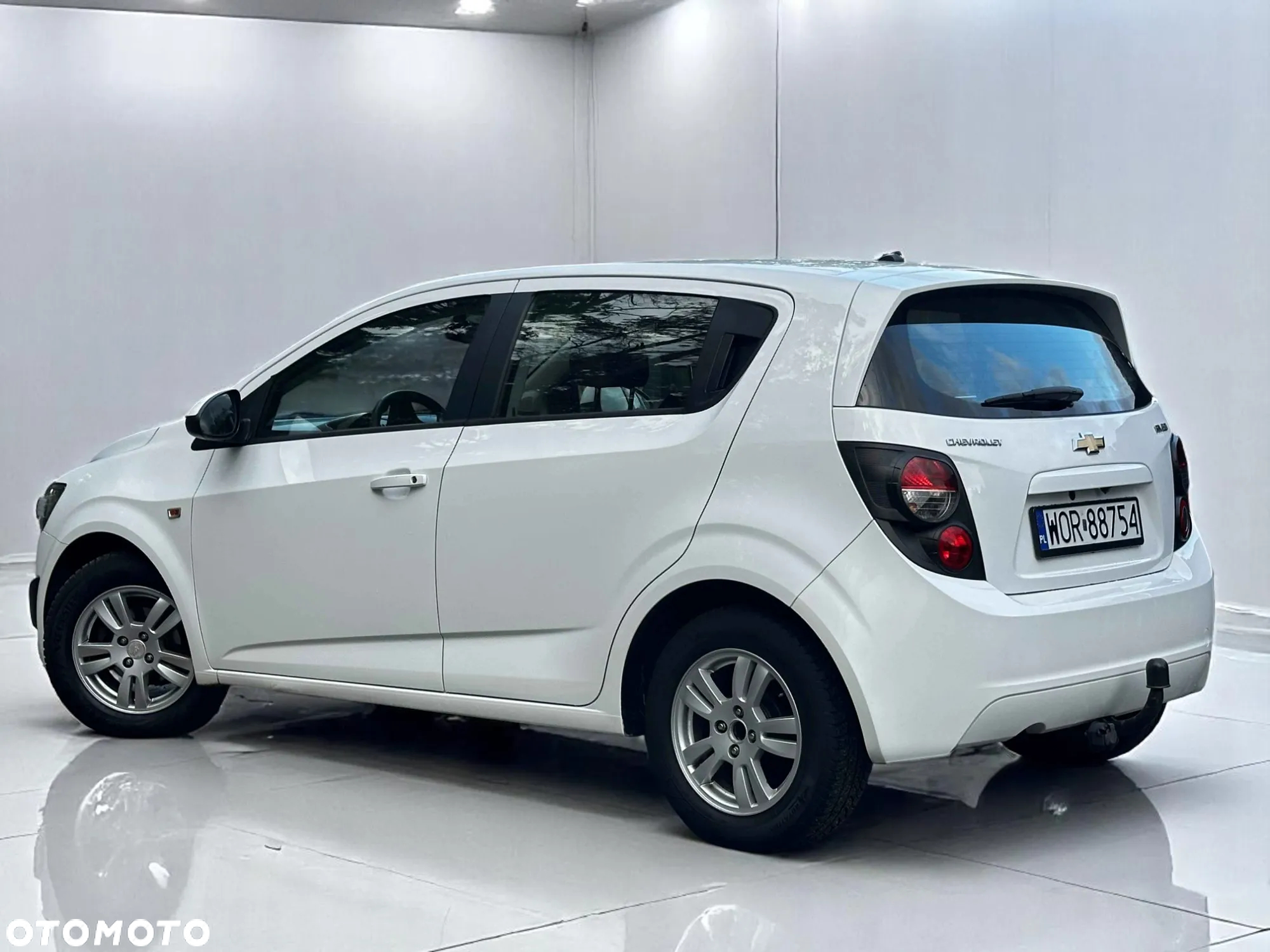 Chevrolet Aveo 1.4 LTZ S/S - 12