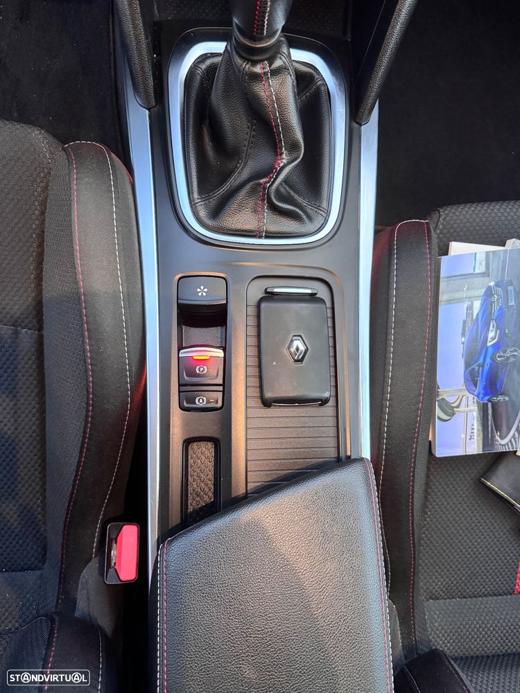 Renault Mégane Sport Tourer 1.5 Blue dCi R.S. Line - 11