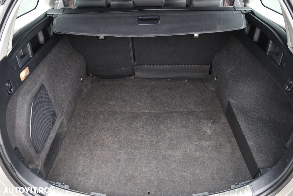 Toyota Auris - 26