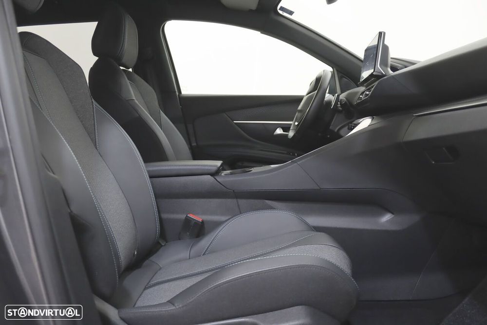 Peugeot 3008 1.6 Hybrid Allure Pack e-EAT8 - 8